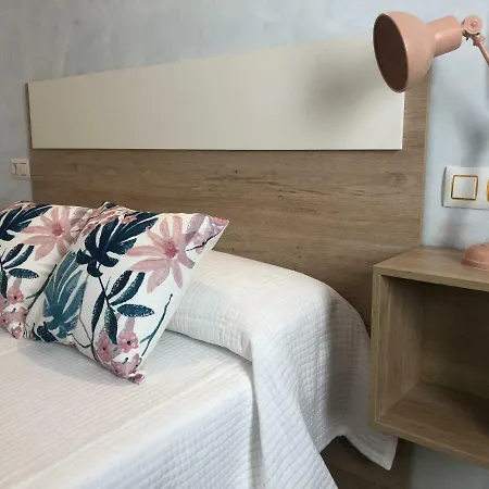 Hotel Valldigna 2*